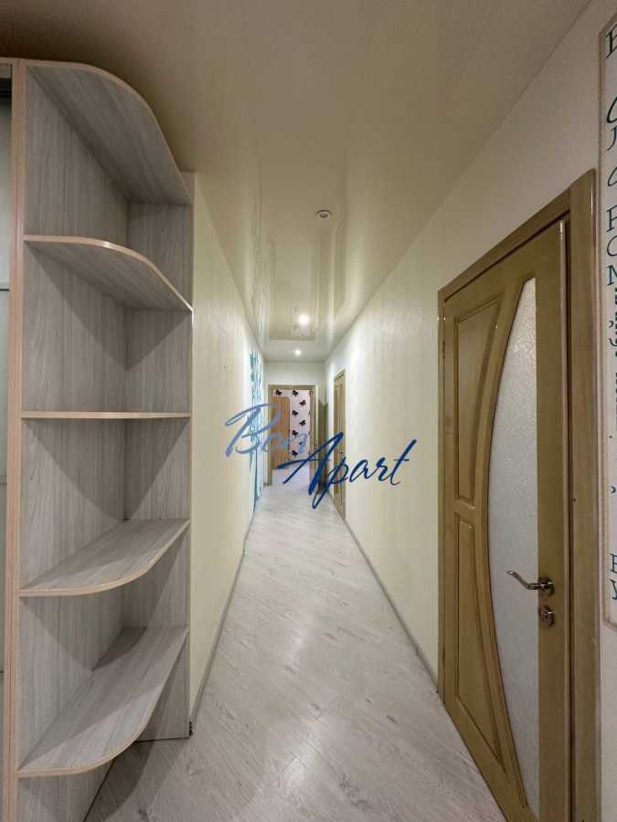 Оренда 3-кімнатної квартири 94 м², Моторний пров., 9