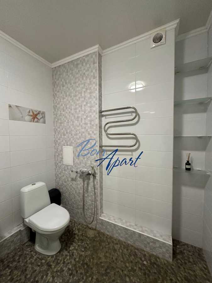 Оренда 3-кімнатної квартири 94 м², Моторний пров., 9