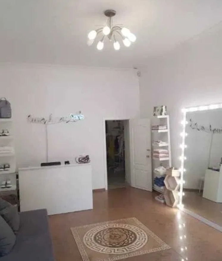 Аренда помещения свободного назначения 43 м², Еврейская ул.