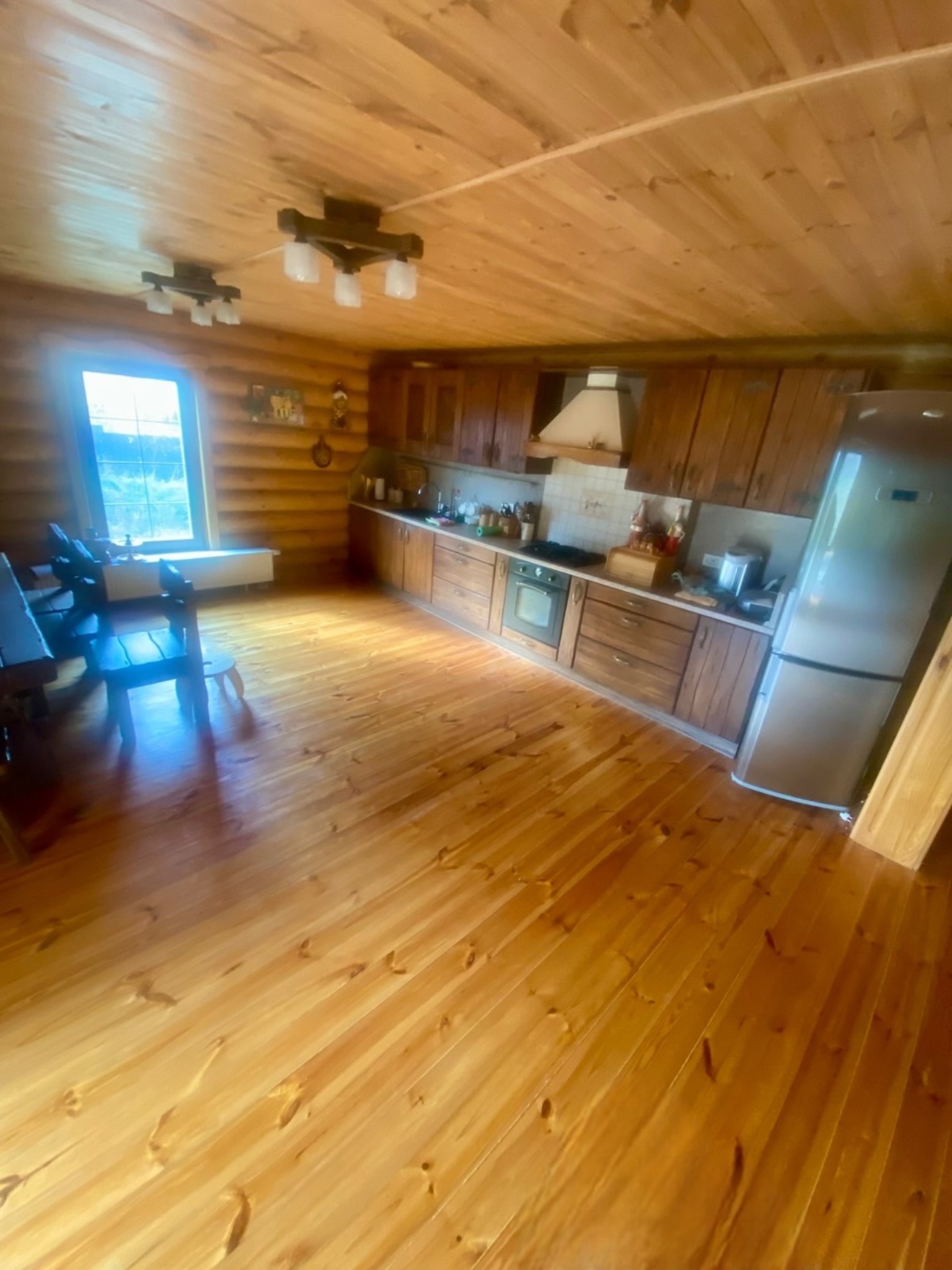 Продаж будинку 185.8 м²