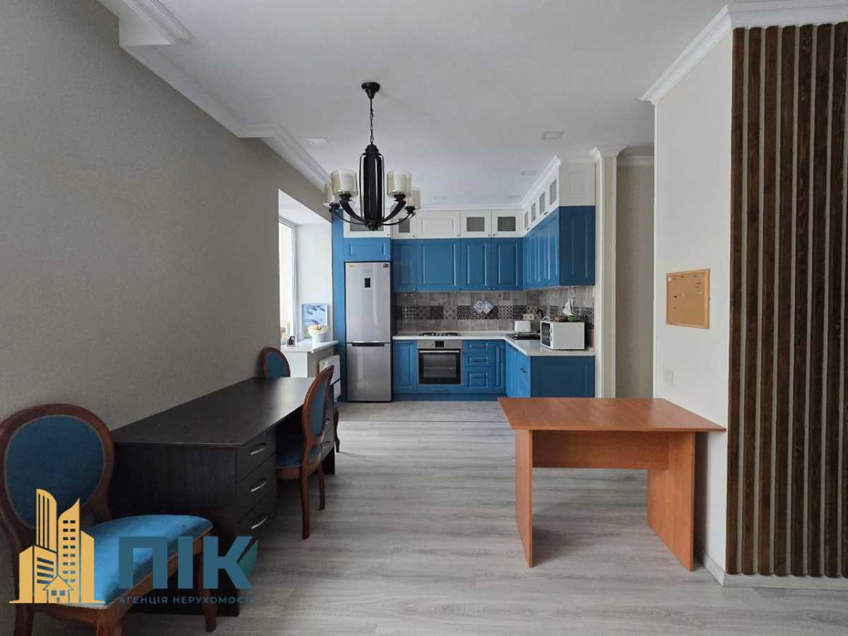 Продажа 1-комнатной квартиры 47.5 м², Комбинатная ул., 25