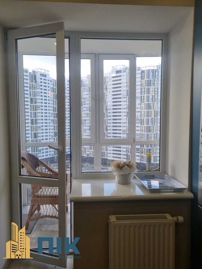 Продажа 1-комнатной квартиры 47.5 м², Комбинатная ул., 25