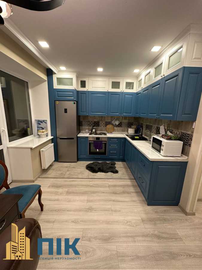 Продажа 1-комнатной квартиры 47.5 м², Комбинатная ул., 25