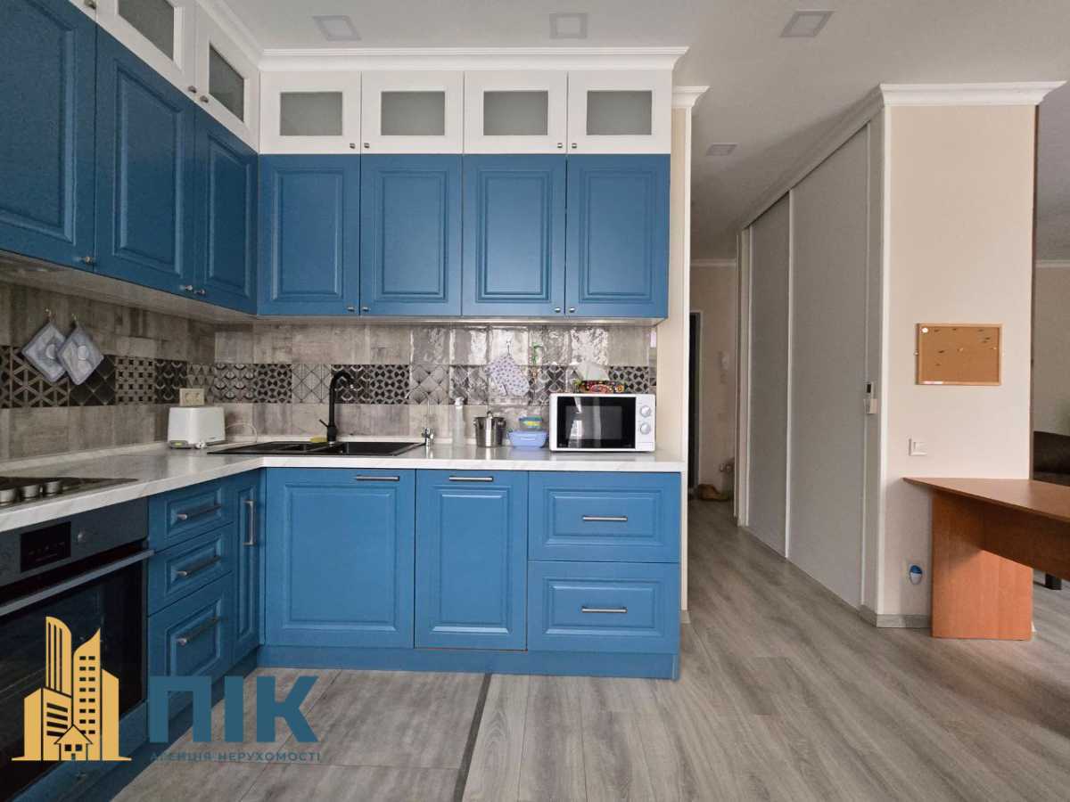 Продажа 1-комнатной квартиры 47.5 м², Комбинатная ул., 25