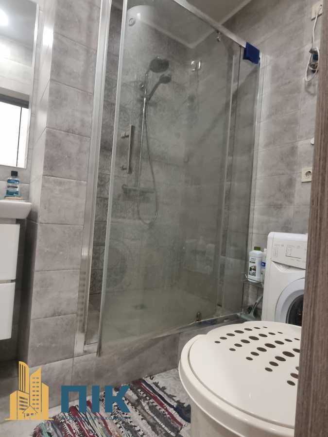 Продажа 1-комнатной квартиры 47.5 м², Комбинатная ул., 25