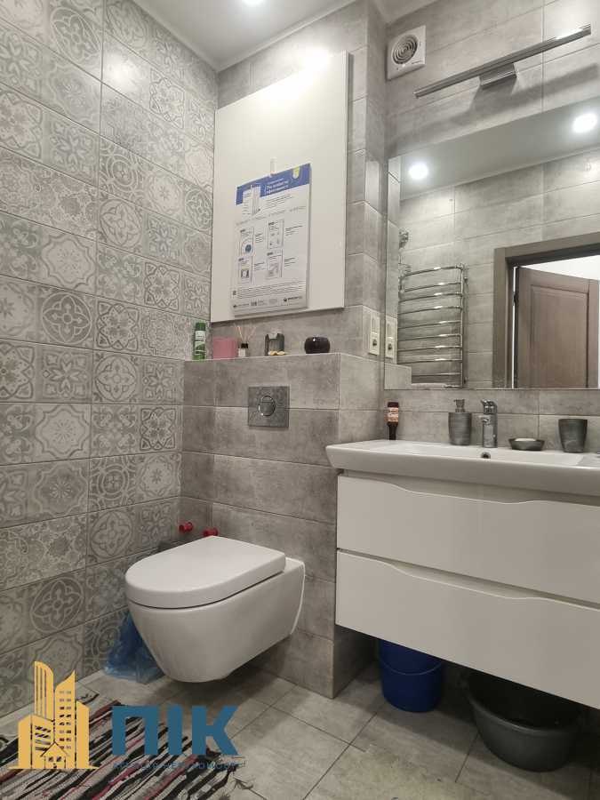 Продажа 1-комнатной квартиры 47.5 м², Комбинатная ул., 25