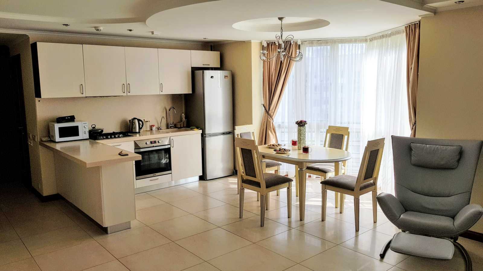 Продажа 2-комнатной квартиры 65 м², Леси Украинки бул., 10