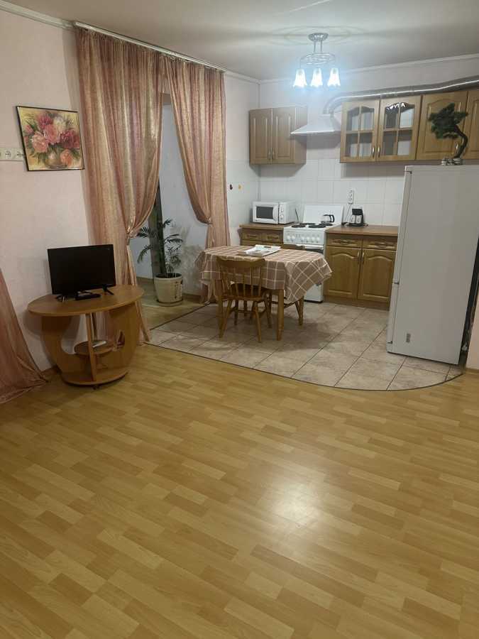 Аренда 1-комнатной квартиры 38 м², Героев Днепра ул., 34Б