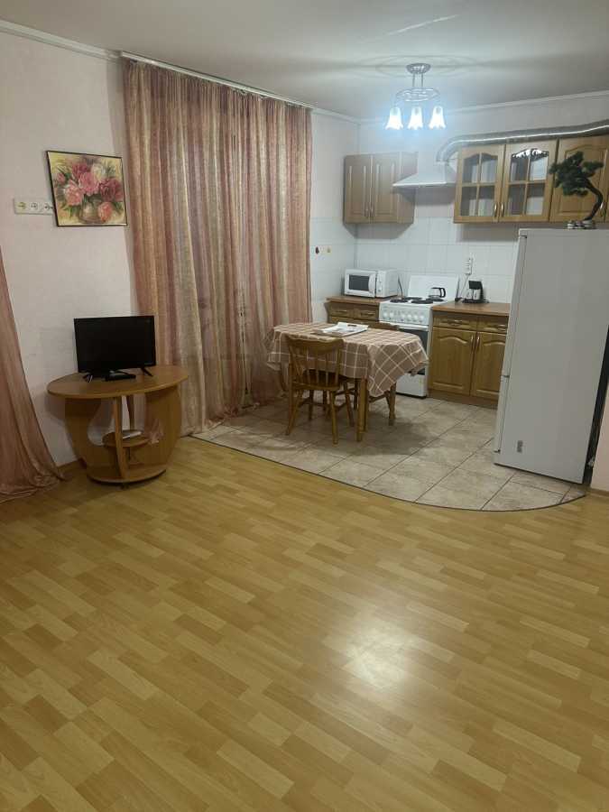 Аренда 1-комнатной квартиры 38 м², Героев Днепра ул., 34Б
