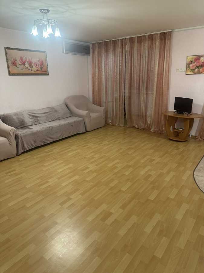 Аренда 1-комнатной квартиры 38 м², Героев Днепра ул., 34Б