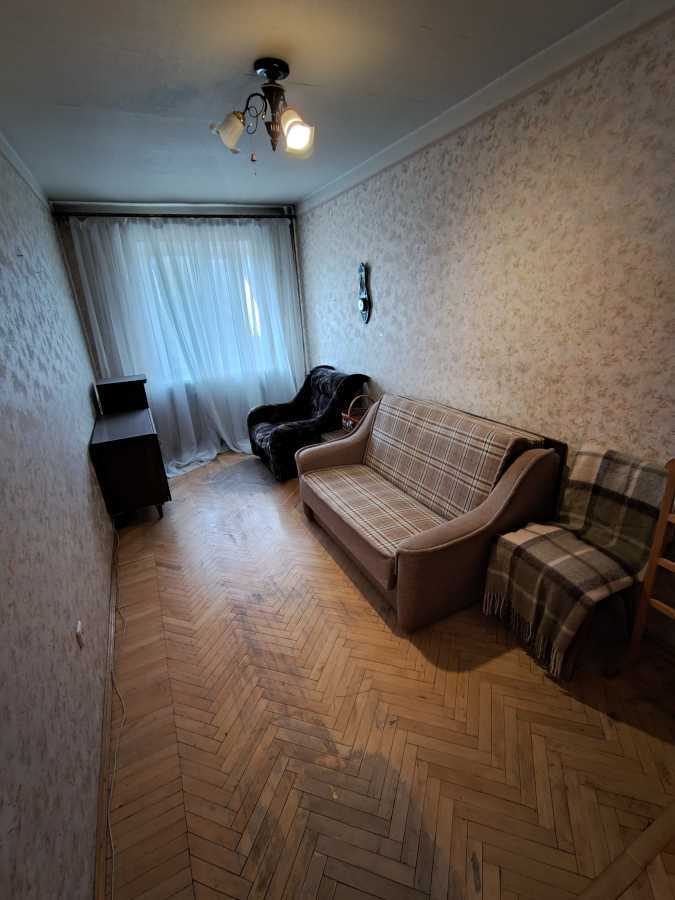 Продажа 2-комнатной квартиры 42.3 м², Вацлава Гавела бул., 75