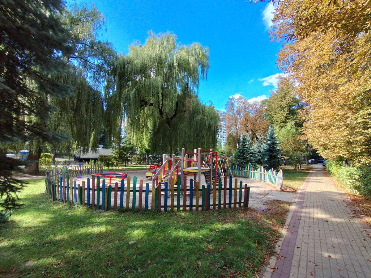 Продажа 2-комнатной квартиры 42.3 м², Вацлава Гавела бул., 75