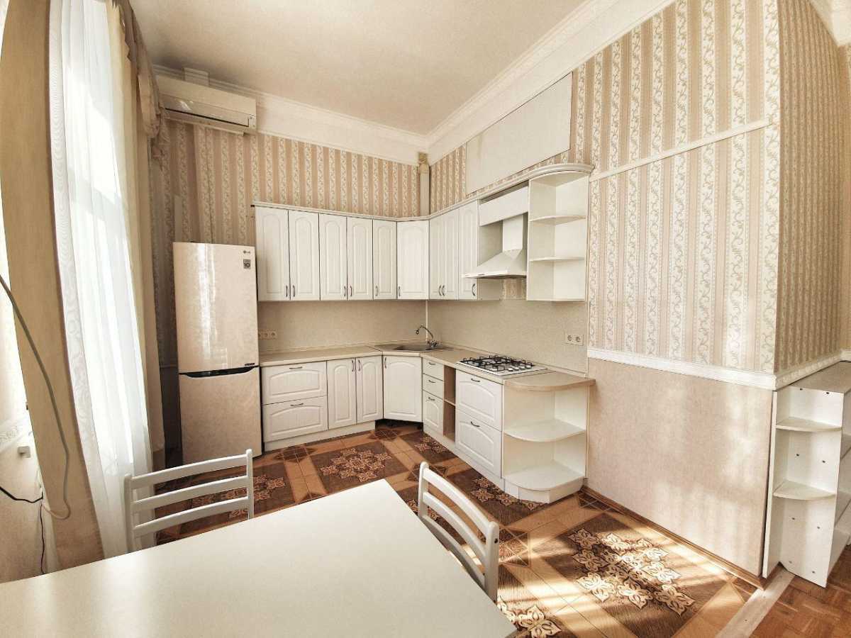 Продажа 3-комнатной квартиры 75 м², Саксаганского ул., 41В