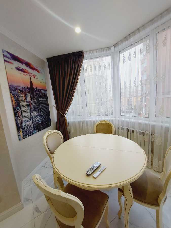 Аренда 2-комнатной квартиры 68 м², Абрикосовая ул., 5А