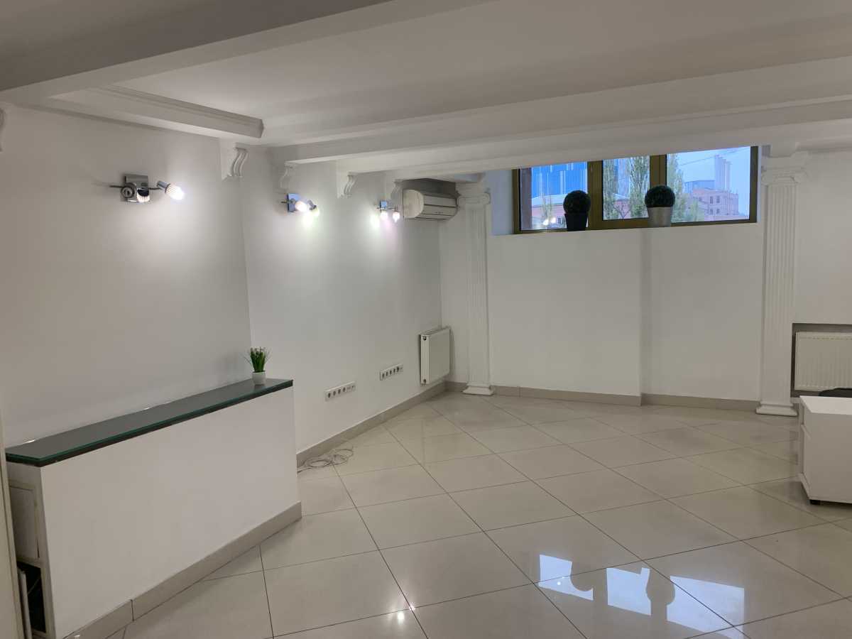 Аренда офиса 57 м², Жилянская ул., 59