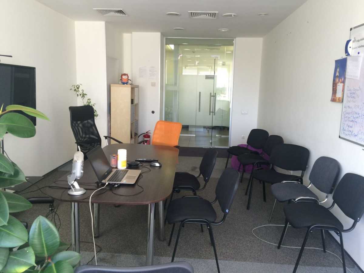 Аренда офиса 398 м², Евгения Сверстюка ул., 2А