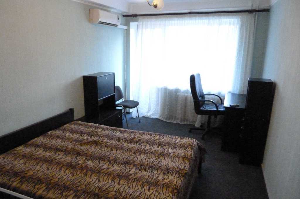 Оренда 3-кімнатної квартири 65 м², Берестейский, 20