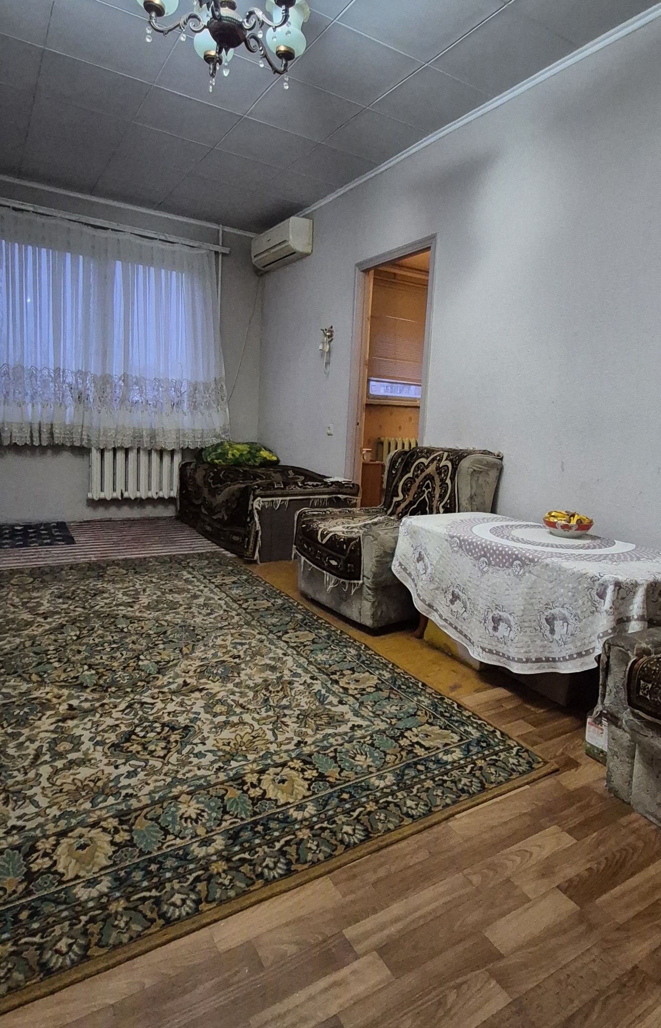 Продажа 4-комнатной квартиры 71 м², Юрия Гагарина просп., 60