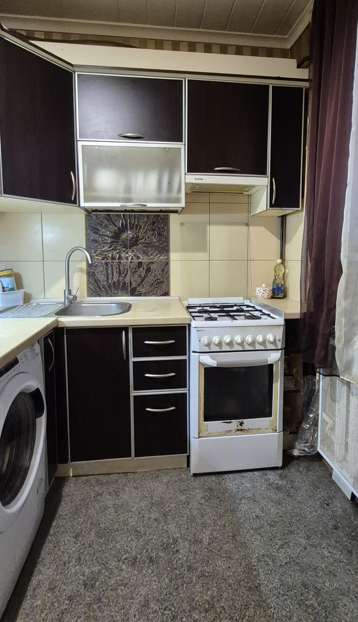 Продажа 4-комнатной квартиры 71 м², Юрия Гагарина просп., 60