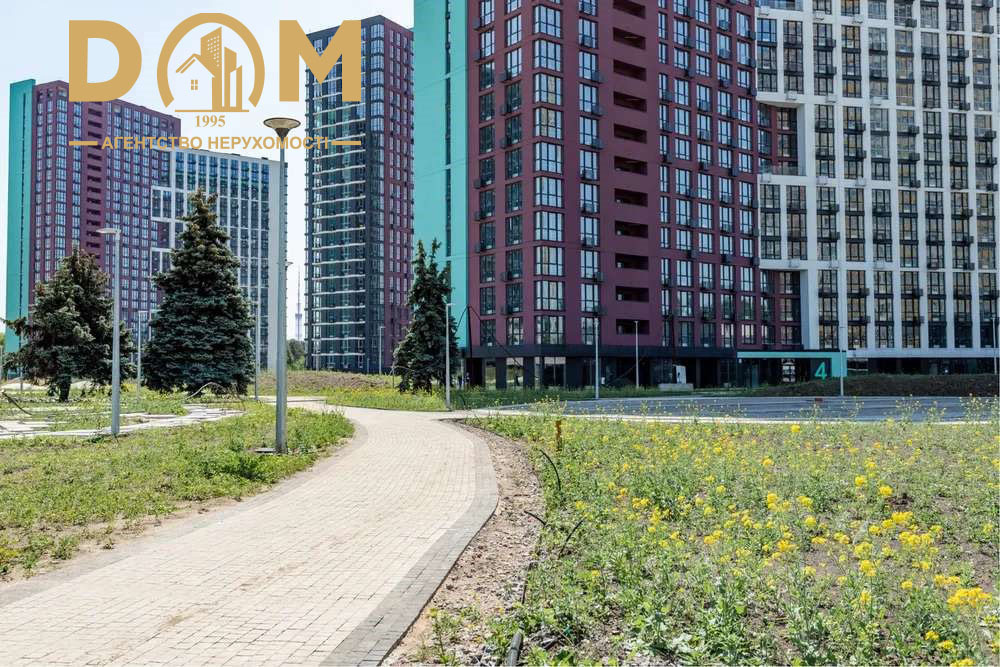 Продажа 2-комнатной квартиры 70 м², Северо-Сырецкая ул., 6