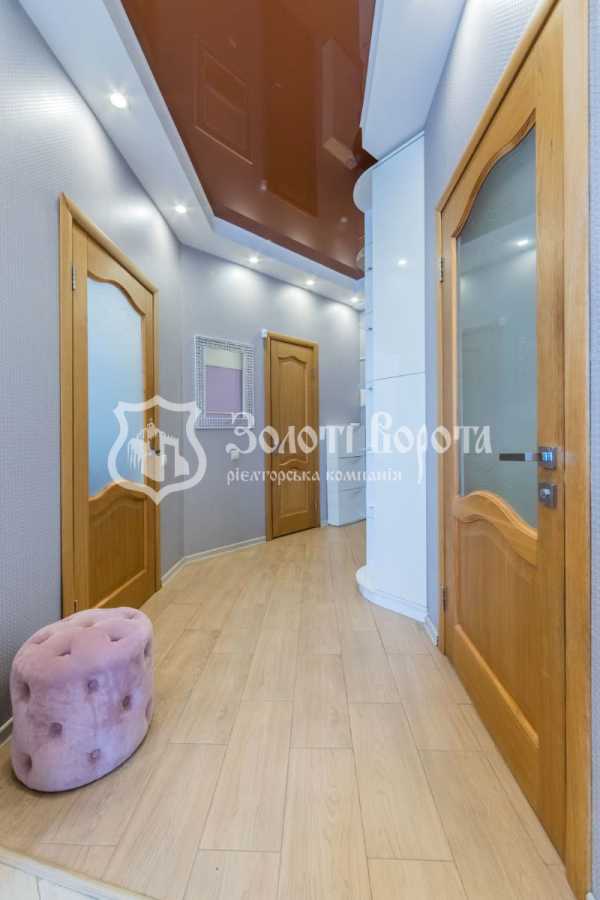 Продаж 1-кімнатної квартири 48 м², Дмитра Луценко вул., 12