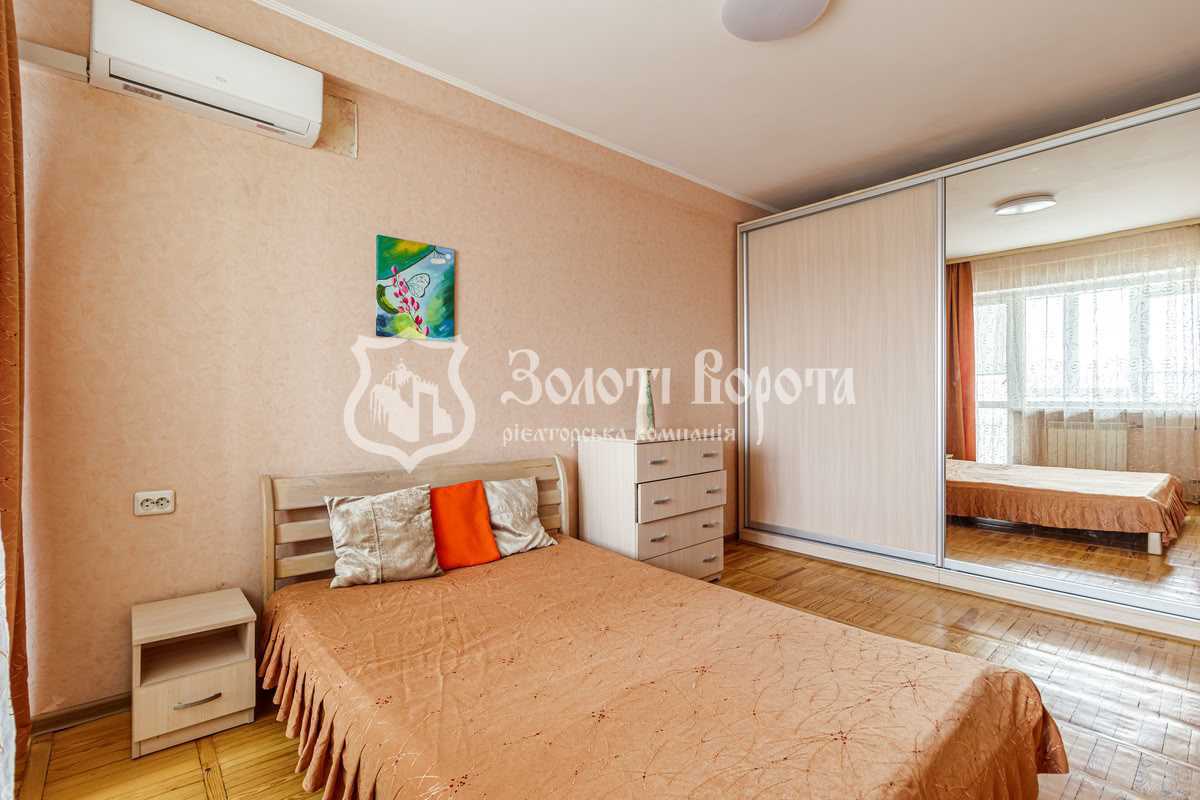 Продажа 2-комнатной квартиры 45 м², 11-я Энтузиастов ул.