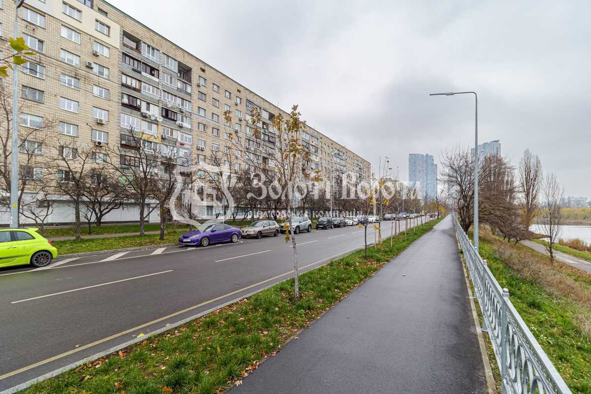 Продажа 2-комнатной квартиры 45 м², 11-я Энтузиастов ул.