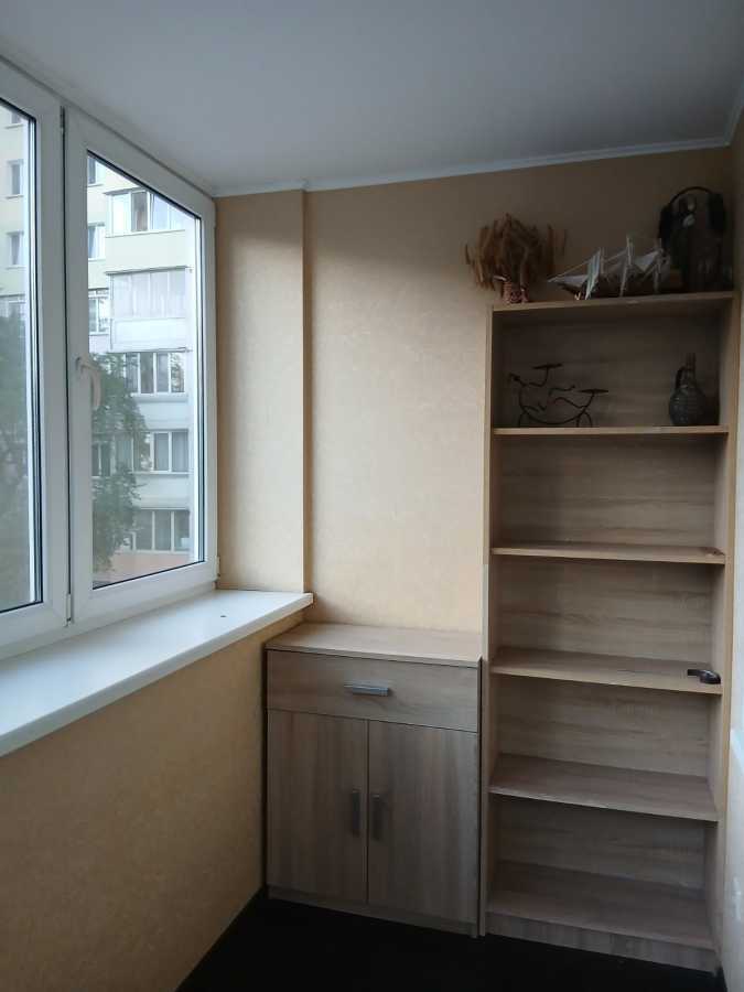 Оренда 3-кімнатної квартири 75 м², Підлісна вул., 2