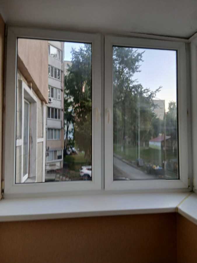 Оренда 3-кімнатної квартири 75 м², Підлісна вул., 2