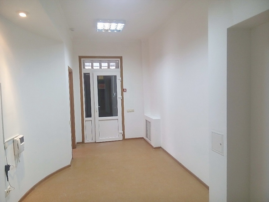 Оренда офісу 100 м², Саксаганського вул., 43