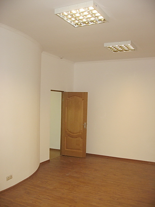 Оренда офісу 100 м², Саксаганського вул., 43