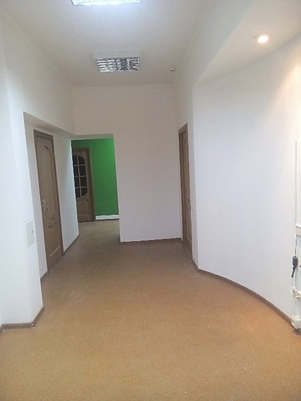 Оренда офісу 100 м², Саксаганського вул., 43