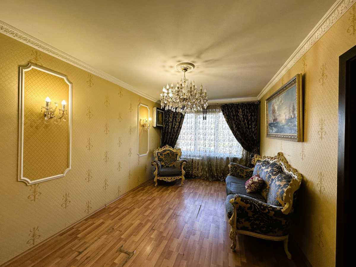 Продажа 3-комнатной квартиры 56 м², Миропольская ул., 3