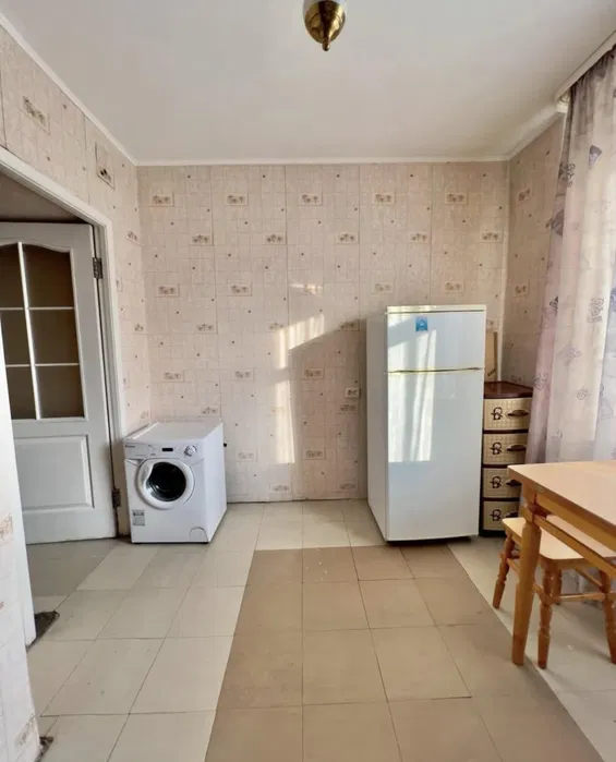 Оренда 1-кімнатної квартири 39 м², Олександра Поля просп.