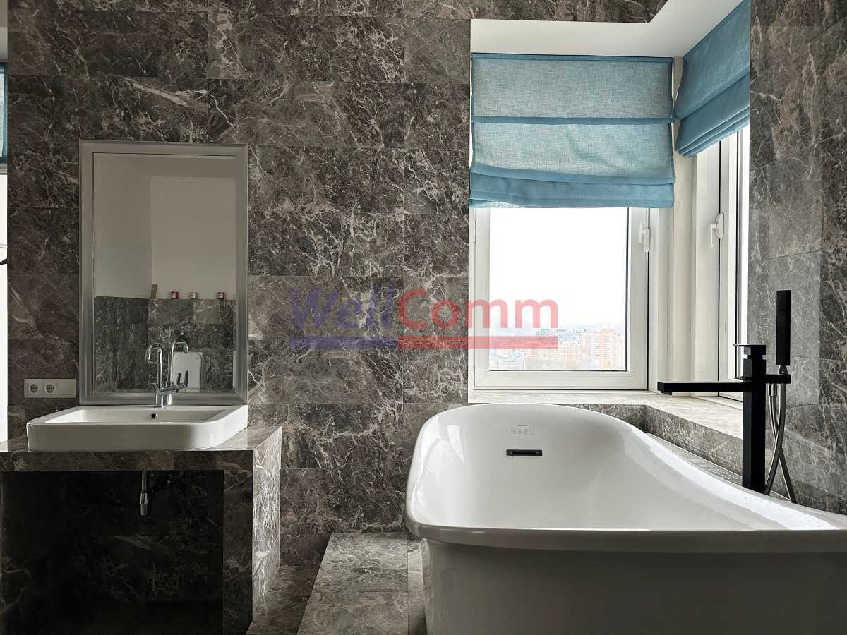 Продажа 3-комнатной квартиры 176.2 м², Леси Украинки бул., 7Б