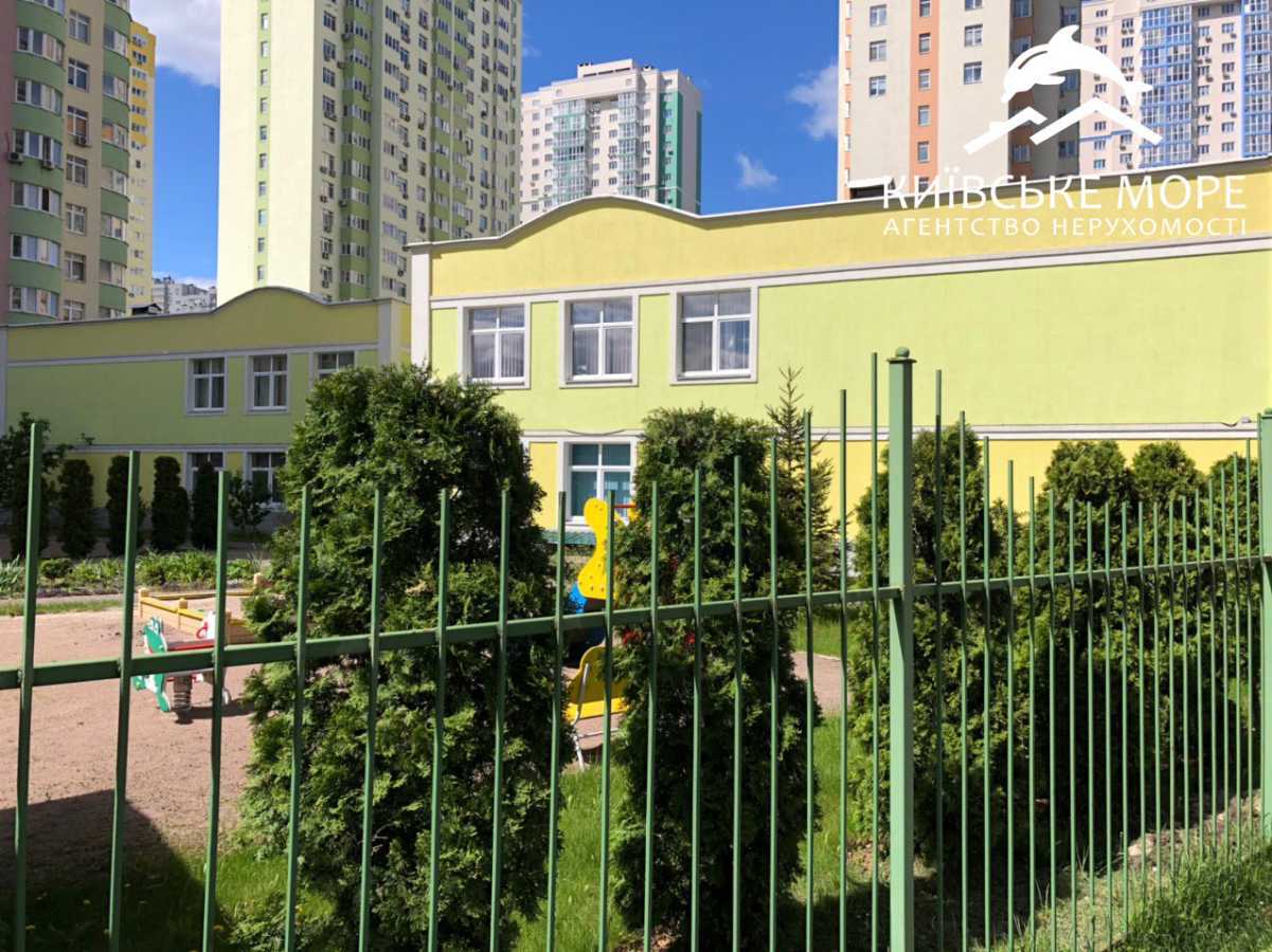 Оренда 1-кімнатної квартири 44 м², Воскресенська вул., 16Г