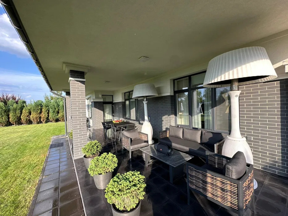 Аренда дома 200 м²