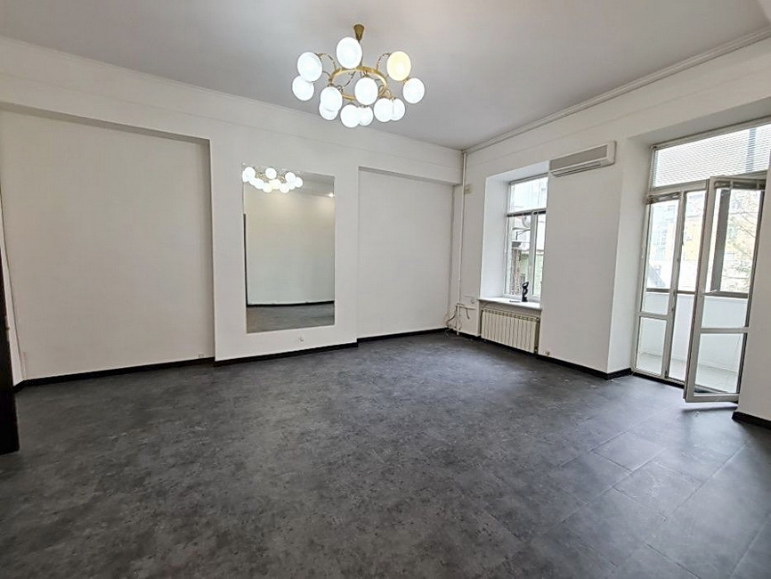 Оренда офісу 105 м², Велика Васильківська вул., 43/16