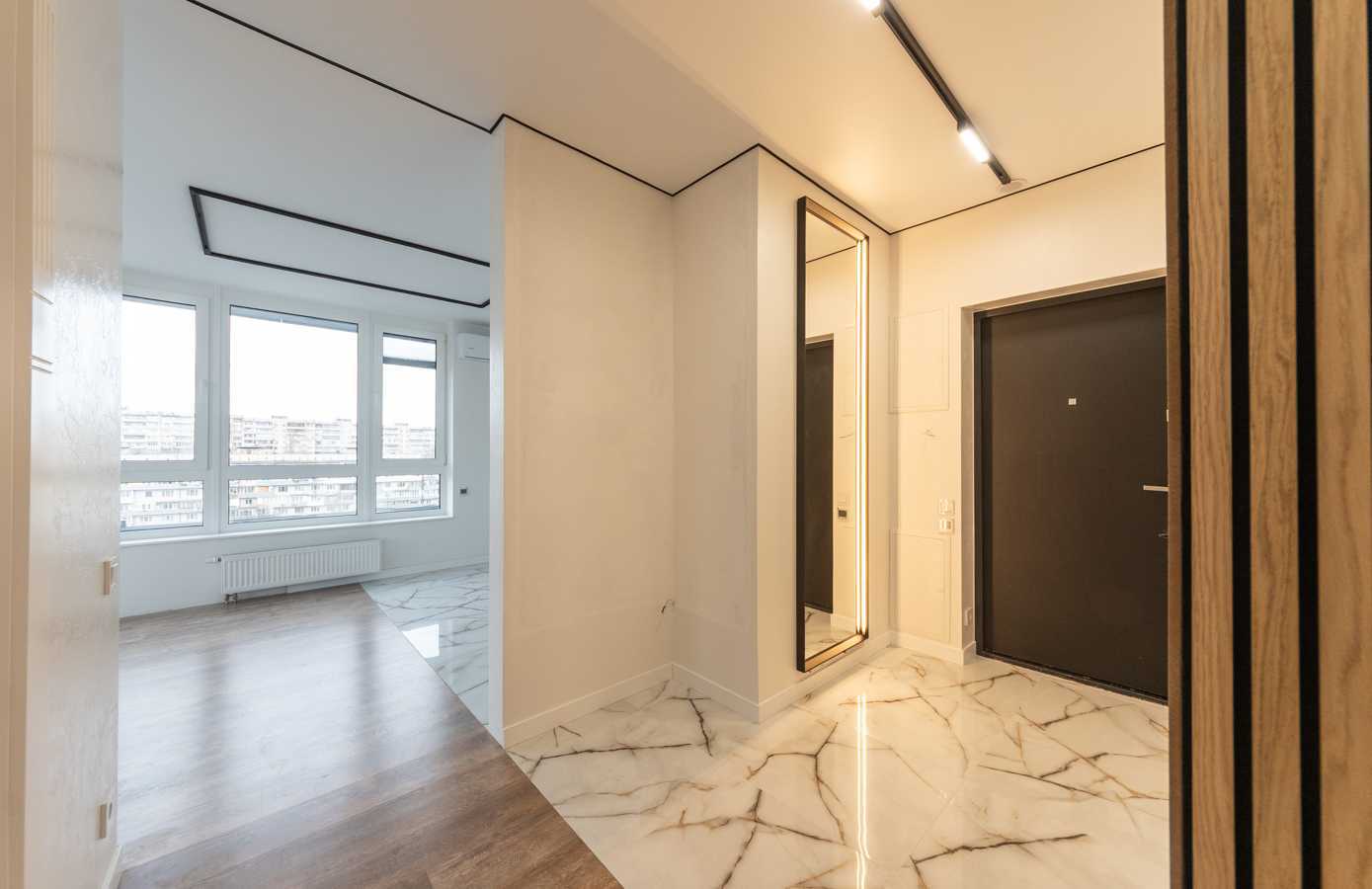 Продажа 2-комнатной квартиры 68.1 м², Ужгородский пер., 4/1