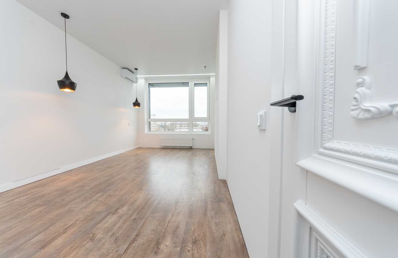 Продажа 2-комнатной квартиры 68.1 м², Ужгородский пер., 4/1