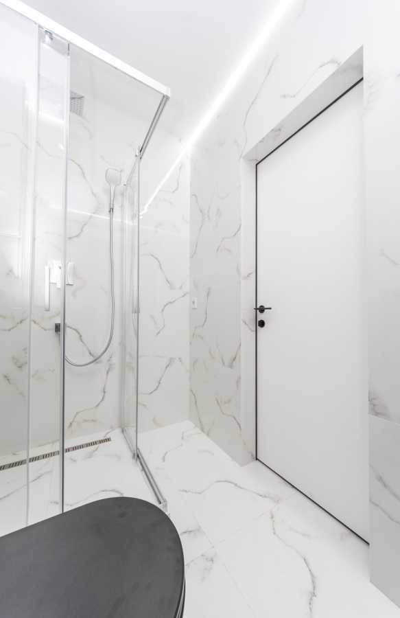 Продажа 2-комнатной квартиры 68.1 м², Ужгородский пер., 4/1