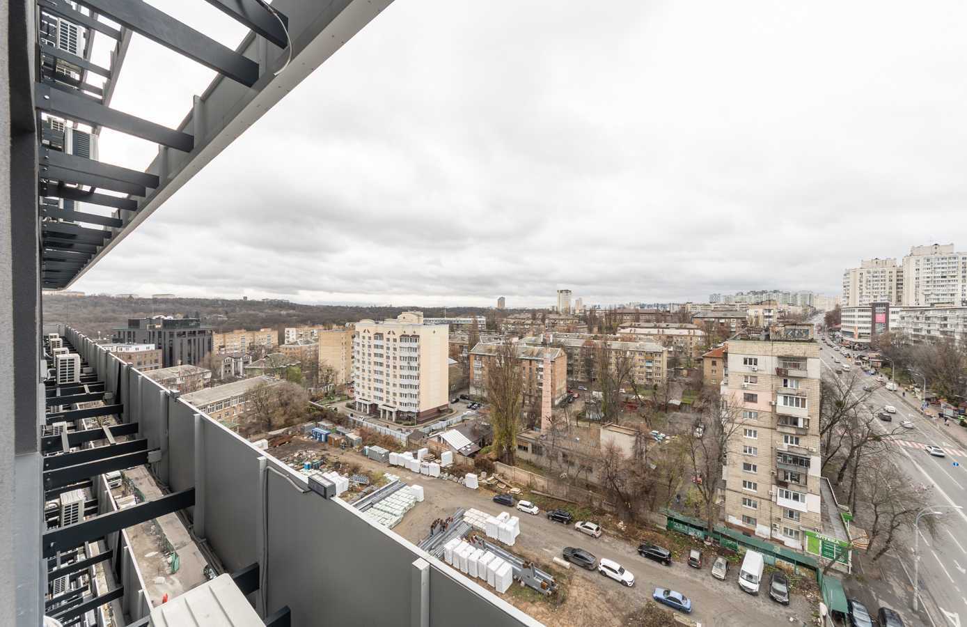 Продажа 2-комнатной квартиры 68.1 м², Ужгородский пер., 4/1