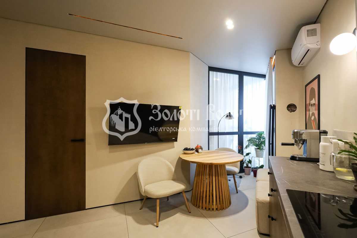 Продажа 2-комнатной квартиры 60.4 м², Радистов ул., 40