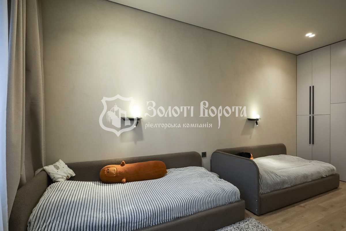 Продажа 2-комнатной квартиры 60.4 м², Радистов ул., 40