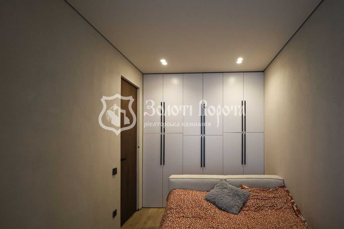 Продажа 2-комнатной квартиры 60.4 м², Радистов ул., 40