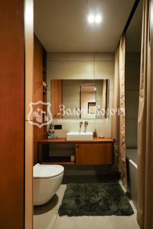 Продажа 2-комнатной квартиры 60.4 м², Радистов ул., 40