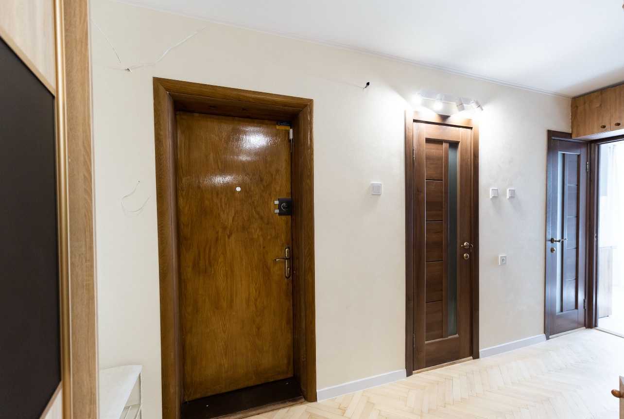 Аренда 4-комнатной квартиры 100 м², Школьный пер., 1А