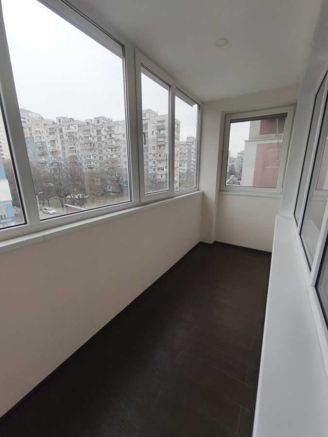 Продажа 5-комнатной квартиры 164 м², Кобзаря бул., 2