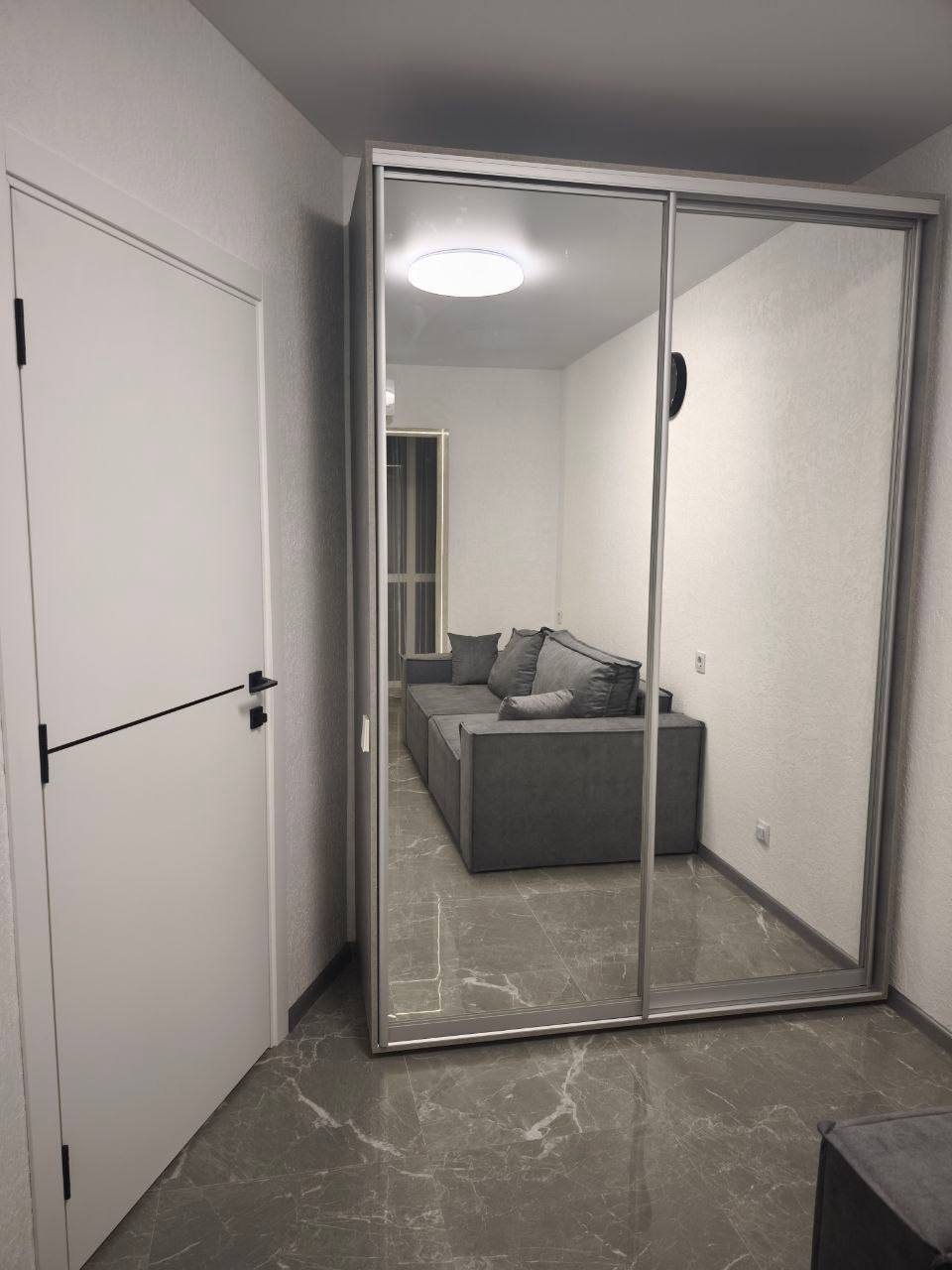 Продажа 1-комнатной квартиры 34 м², Мольера ул.