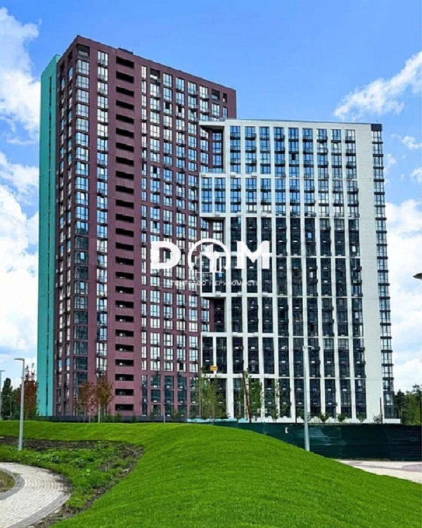 Продажа 2-комнатной квартиры 70 м², Некрасова ул., 10